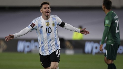 Argentina aplastó a Bolivia con triplete de Lionel Messi