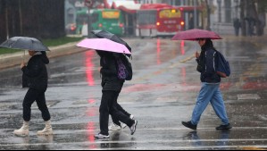 Las lluvias no sólo regresarían este fin de semana a Santiago: Anuncian posibles precipitaciones para inicios de junio